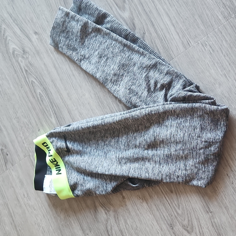 Nike leggings